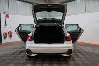 Audi A1 1.0 TFSI 30 S line Sportback S Tronic Euro 6 (s/s) 5dr