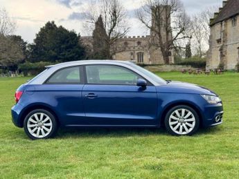 Audi A1 1.4 TFSI Sport S Tronic Euro 5 (s/s) 3dr