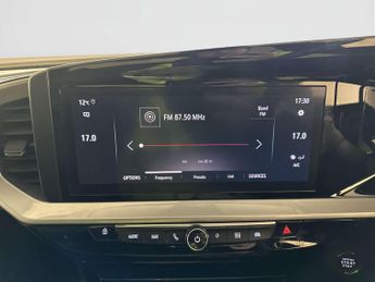 Vauxhall Mokka Electric 50kWh Ultimate SUV 5dr Electric Auto (136 ps)