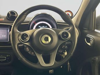 Smart forfour 17.6kWh Premium Hatchback 5dr Electric Auto (22kW Charger) (82 p