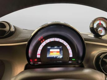 Smart forfour 17.6kWh Premium Hatchback 5dr Electric Auto (22kW Charger) (82 p