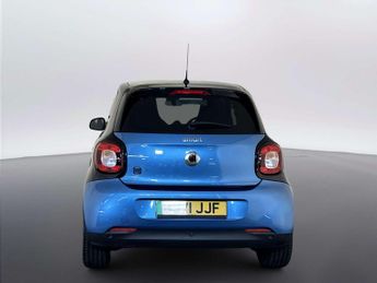 Smart forfour 17.6kWh Premium Hatchback 5dr Electric Auto (22kW Charger) (82 p