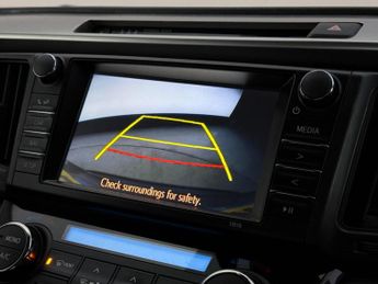 Toyota RAV4 2.5 VVT-h Business Edition Plus CVT Euro 6 (s/s) 5dr (Safety Sen