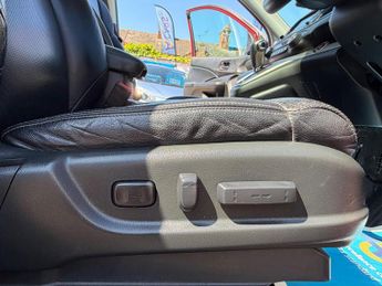 Honda CR-V 2.2 i-DTEC EX SUV 5dr Diesel Auto 4WD Euro 5 (150 ps)