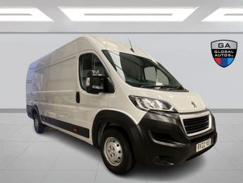 Peugeot Boxer 2.2 BlueHDi 435 Professional L4 H2 Euro 6 (s/s) 5dr