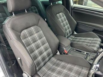 Volkswagen Golf 2.0 TDI BlueMotion Tech GTD Euro 6 (s/s) 3dr