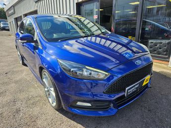 Ford Focus 2.0T EcoBoost ST-3 Euro 6 (s/s) 5dr