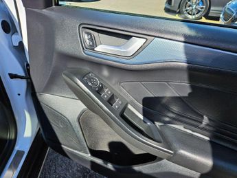 Ford Focus 1.5 EcoBlue Active X Euro 6 (s/s) 5dr