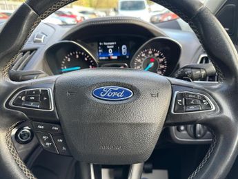 Ford Kuga 2.0 TDCi Vignale Powershift AWD Euro 6 (s/s) 5dr