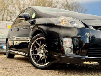 Toyota Prius 1.8 VVT-h T Spirit 10th Anniversary CVT Euro 5 (s/s) 5dr