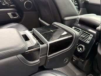 Land Rover Range Rover 4.4 SD V8 Autobiography Auto 4WD Euro 6 (s/s) 5dr
