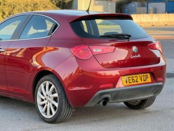 Alfa Romeo Giulietta 1.4 TB MultiAir Lusso TCT Euro 5 (s/s) 5dr