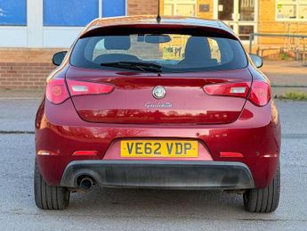 Alfa Romeo Giulietta 1.4 TB MultiAir Lusso TCT Euro 5 (s/s) 5dr