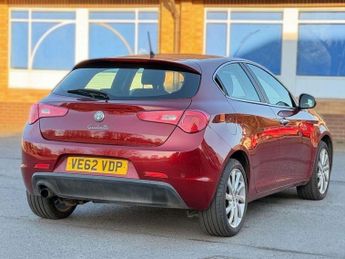 Alfa Romeo Giulietta 1.4 TB MultiAir Lusso TCT Euro 5 (s/s) 5dr