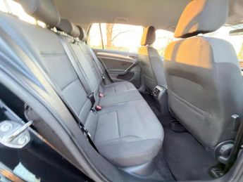 Volkswagen e-Golf 35.8kWh e-Golf Auto 5dr