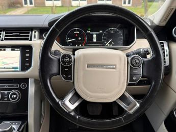 Land Rover Range Rover 3.0 TD V6 Vogue Auto 4WD Euro 5 (s/s) 5dr