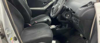 Toyota Yaris 1.33 Dual VVT-i T Spirit MultiMode Euro 5 (s/s) 5dr
