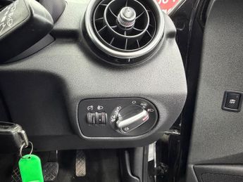 Audi A1 1.6 TDI Sport Euro 5 (s/s) 3dr