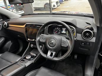 MG MG ZS 44.5kWh Exclusive Auto 5dr