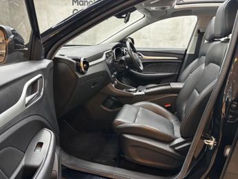 MG MG ZS 44.5kWh Exclusive Auto 5dr