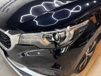 MG MG ZS 44.5kWh Exclusive Auto 5dr