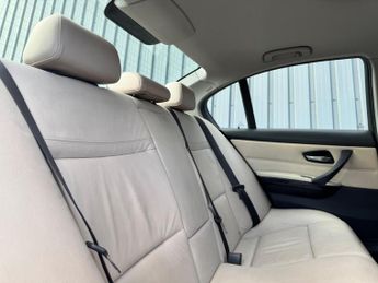 BMW 3 Series 2.0 320d SE Steptronic Euro 5 4dr