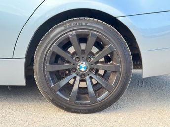 BMW 3 Series 2.0 320d SE Steptronic Euro 5 4dr