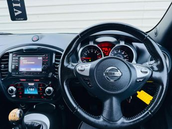 Nissan Juke 1.6 Acenta Premium Euro 5 (s/s) 5dr