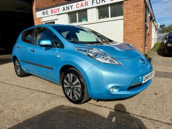 Nissan Leaf 30kWh Tekna Auto 5dr