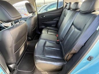 Nissan Leaf 30kWh Tekna Auto 5dr