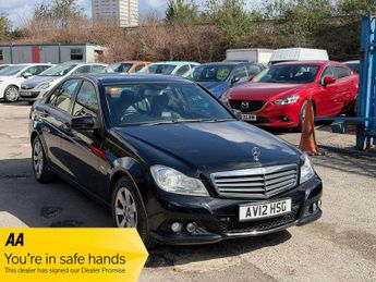 Mercedes C Class 2.1 C220 CDI BlueEfficiency SE Euro 5 (s/s) 4dr