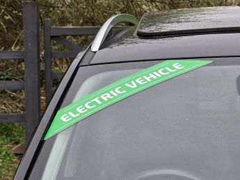 MG MG ZS 51.1kWh Trophy SUV 5dr Electric Auto (176 ps)