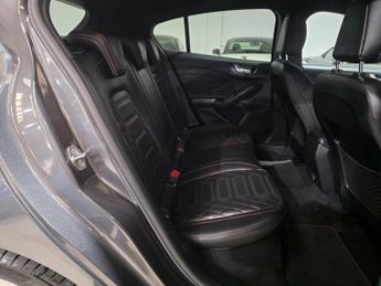 Ford Focus 1.0T EcoBoost MHEV ST-Line Vignale DCT Euro 6 (s/s) 5dr