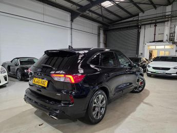Ford Kuga 2.5 EcoBoost Duratec 14.4kWh ST-Line First Edition CVT Euro 6 (s