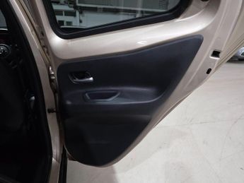 Toyota Aygo X 1.0 VVT-i Exclusive x-shift Euro 6 (s/s) 5dr