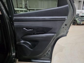 Hyundai TUCSON 1.6 h T-GDi 13.8kWh Premium Auto 4WD Euro 6 (s/s) 5dr
