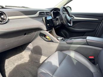 MG MG ZS 72.6kWh Trophy Connect Long Range Auto 5dr