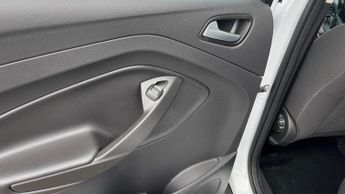 Ford Kuga 1.5T EcoBoost Zetec Auto Euro 6 (s/s) 5dr