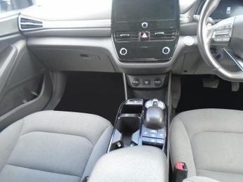 Hyundai IONIQ 38.3kWh Premium Auto 5dr