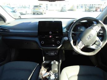 Hyundai IONIQ 38.3kWh Premium Auto 5dr