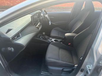 Toyota Corolla 1.8 VVT-h Icon Touring Sports CVT Euro 6 (s/s) 5dr