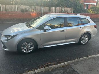 Toyota Corolla 1.8 VVT-h Icon Touring Sports CVT Euro 6 (s/s) 5dr