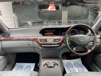 Mercedes-Benz S Class 3.0 S320 CDI V6 G-Tronic Euro 4 4dr