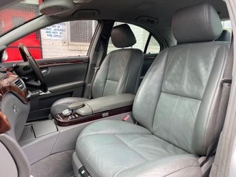 Mercedes-Benz S Class 3.0 S320 CDI V6 G-Tronic Euro 4 4dr