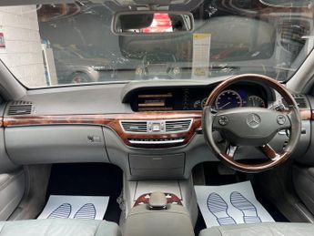 Mercedes-Benz S Class 3.0 S320 CDI V6 G-Tronic Euro 4 4dr