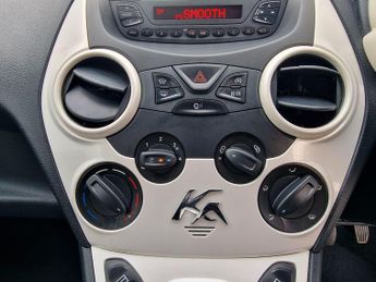 Ford Ka 1.2 Zetec White Edition Euro 6 (s/s) 3dr