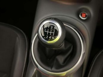 Nissan Juke 1.0 DIG-T Tekna SUV 5dr Petrol Manual Euro 6 (s/s) (114 ps)