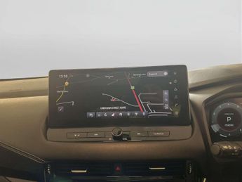 Nissan Qashqai 1.3 DIG-T MHEV N-Connecta SUV 5dr Petrol Hybrid XTRON Euro 6 (s/