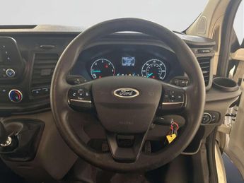 Ford Transit Custom 2.0 300 EcoBlue Leader Crew Van L1 H1 Euro 6 (s/s) 5dr