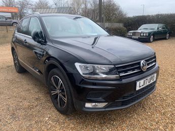 Volkswagen Tiguan 2.0 TDI BlueMotion Tech SE Navigation DSG 4Motion Euro 6 (s/s) 5